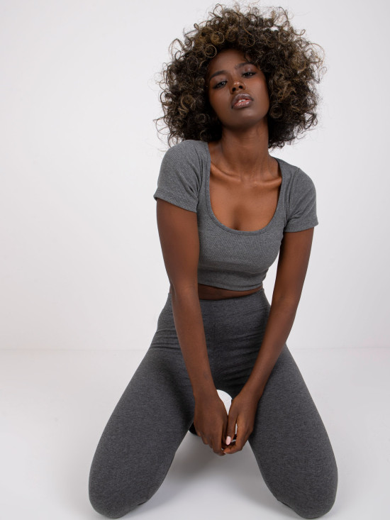 Stílusos leggings magas derékkal