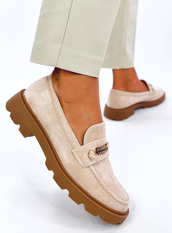Elegáns velúr mokaszin - bézs színű