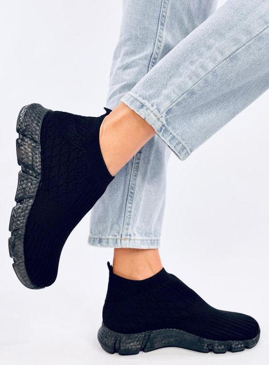 Női szövet slip-on tornacipő - fekete színű