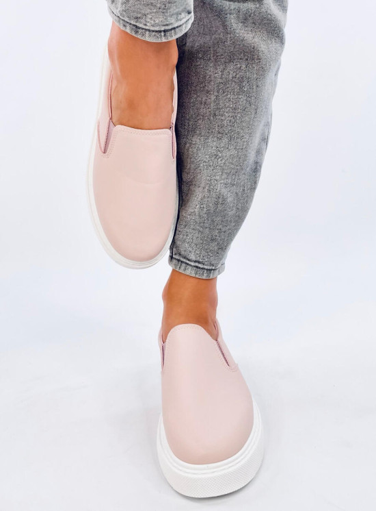 Slip-on női tornacipő - világos rózsaszínű