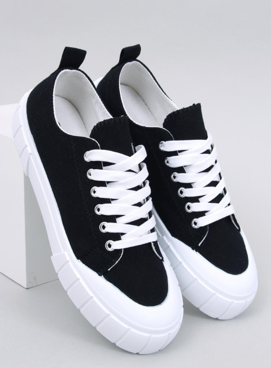 Fekete színű vászon női tornacipő