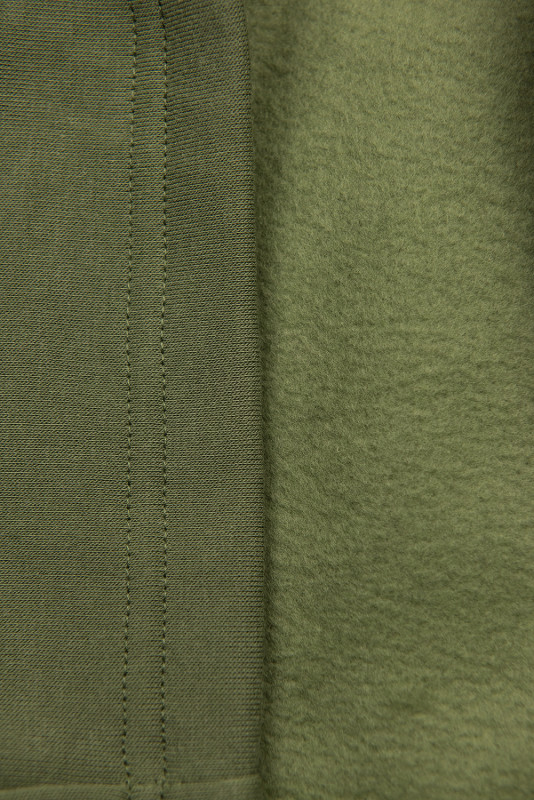 Khaki színű hosszított slim fazonú felső