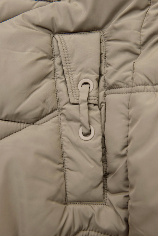 Elegáns téli kabát szőrmével - bézs színű