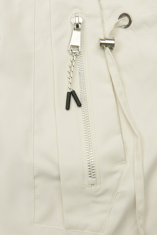 Hosszított parka mintás béléssel a kapucniban - ekrü színű