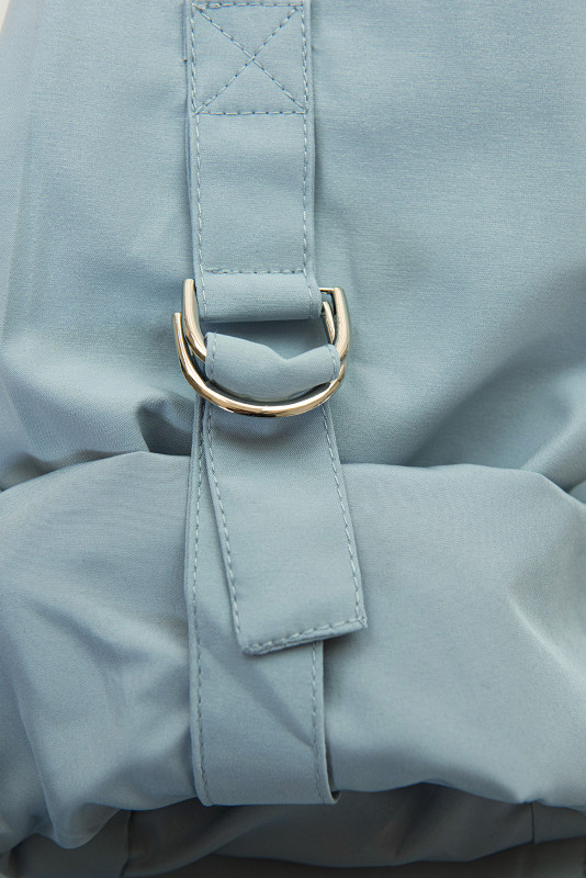 Babakék színű tavaszi parka levehető kapucnival