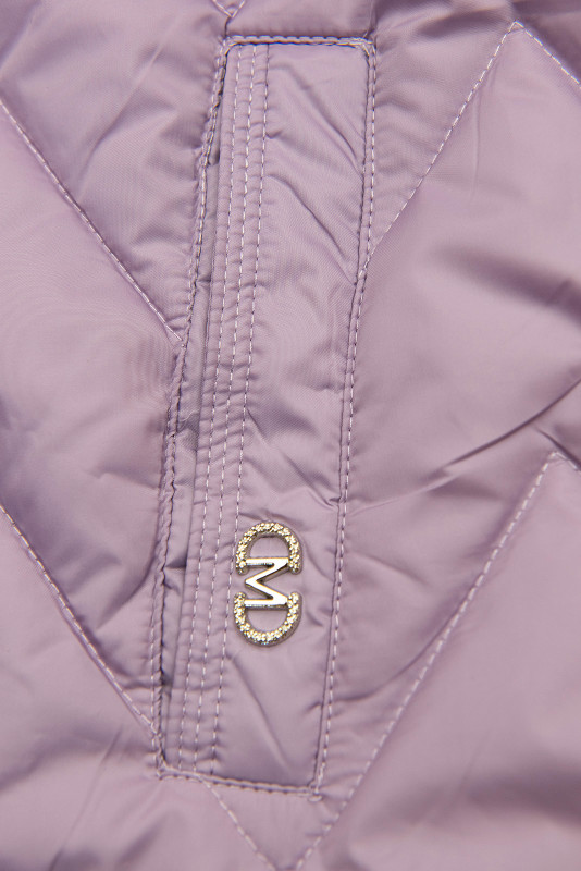 Világoslila színű hosszított mellény