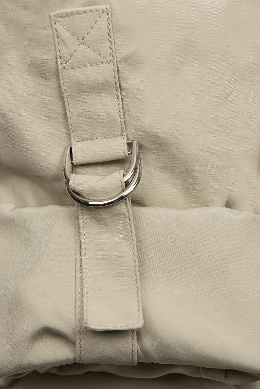 Bézs színű tavaszi parka levehető kapucnival