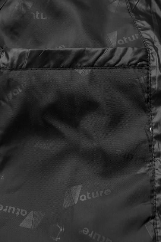 Fekete színű könnyű átmeneti kabát