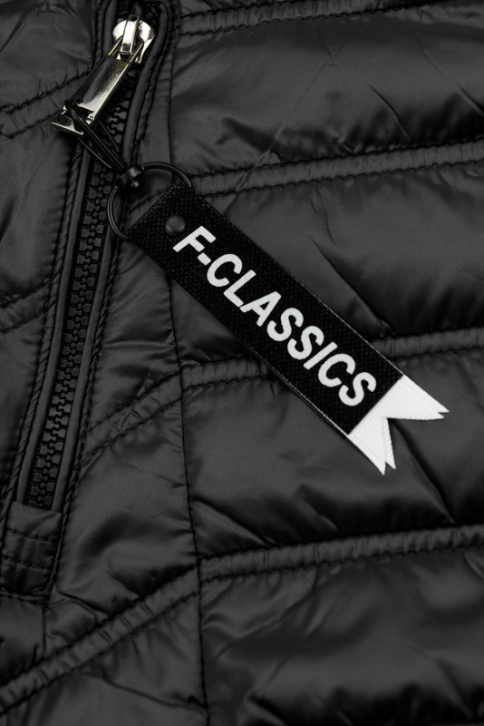 Fekete színű könnyű átmeneti kabát