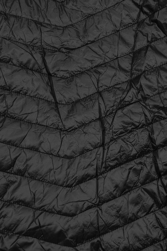 Fekete színű és virágmintás kifordítható kabát