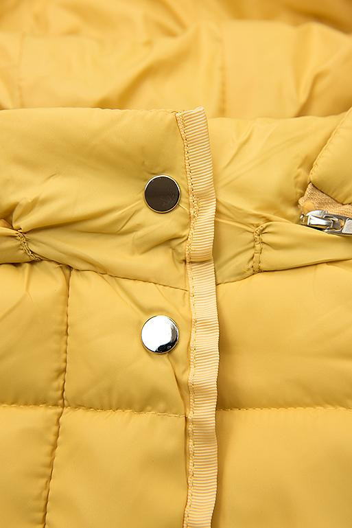 Sárga színű steppelt átmeneti dzseki