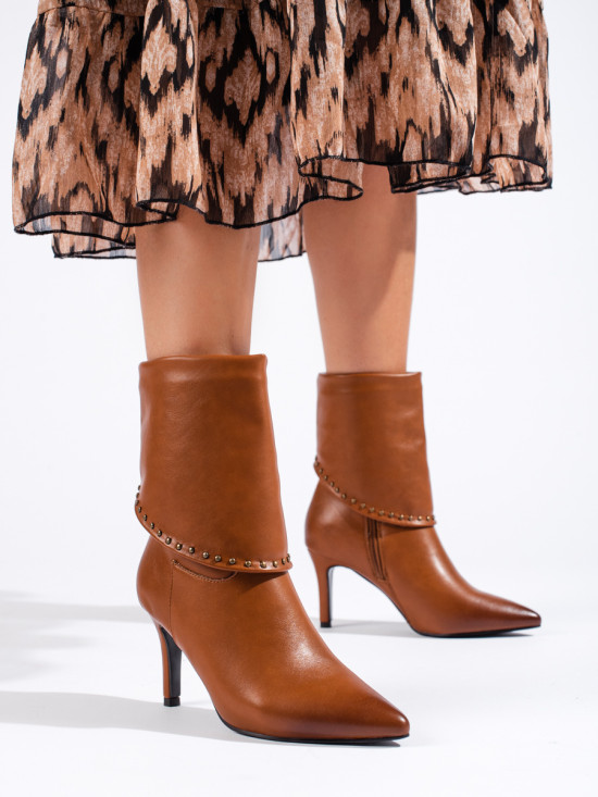 Tűsarkú bokacsizma - barna színű