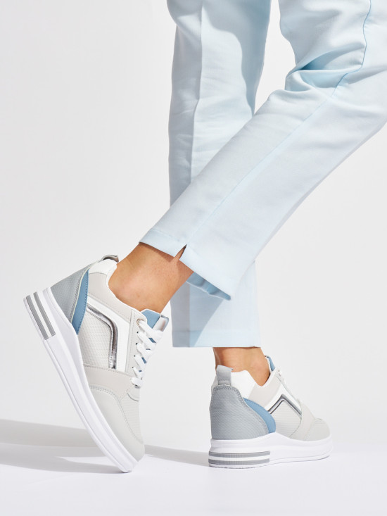 Női szürke színű sneaker rejtett sarokkal