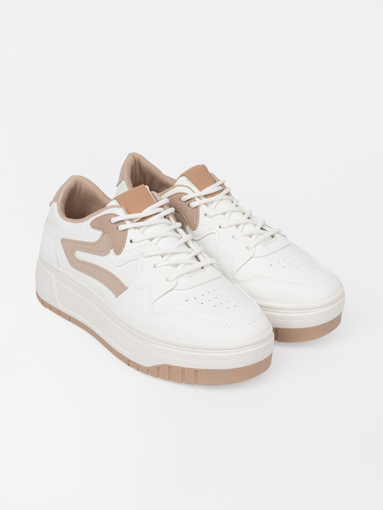 Fehér-bézs színű platform sneaker cipő