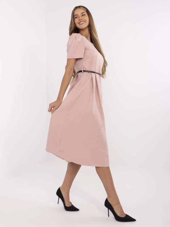 Elegáns midi ruha vitage rózsaszínben