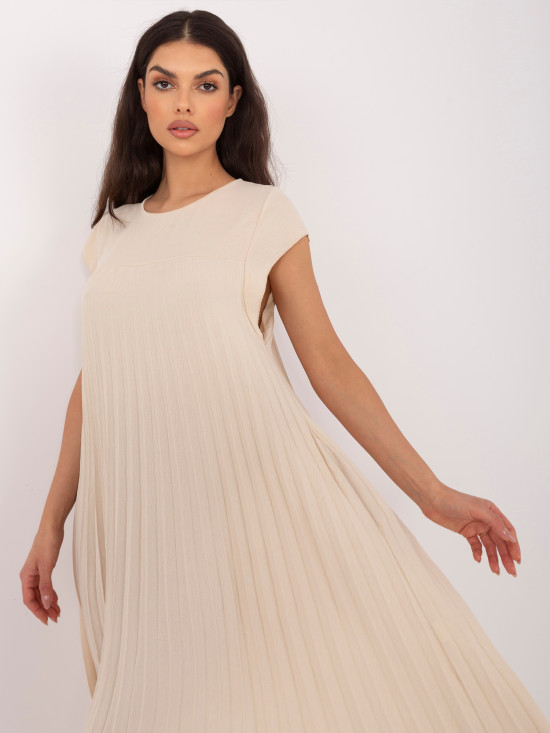 Bézs színű midi koktélruha zsebekkel