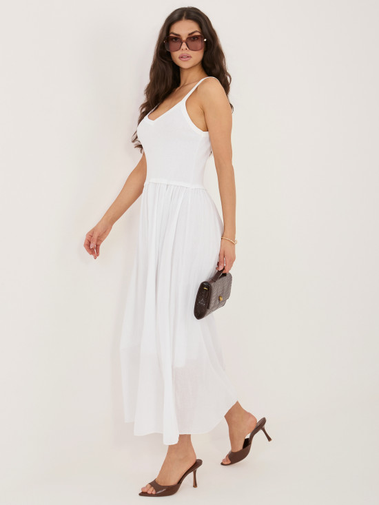 Fehér színű maxi ruha béléssel