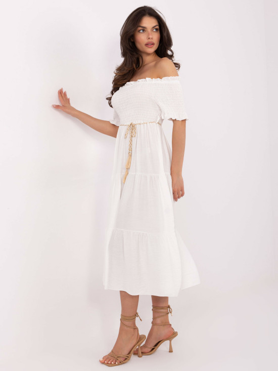 Ekrü színű off-shoulder fazonú midi ruha