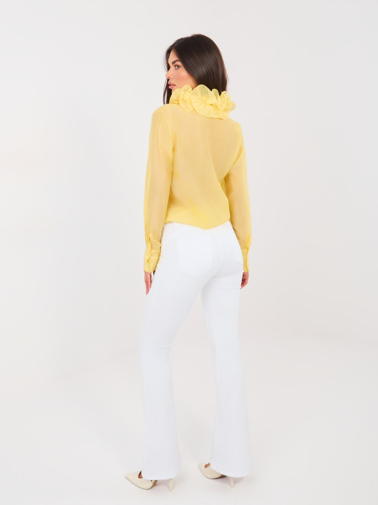 Fehér, széles szárú, magas derekú farmernadrág