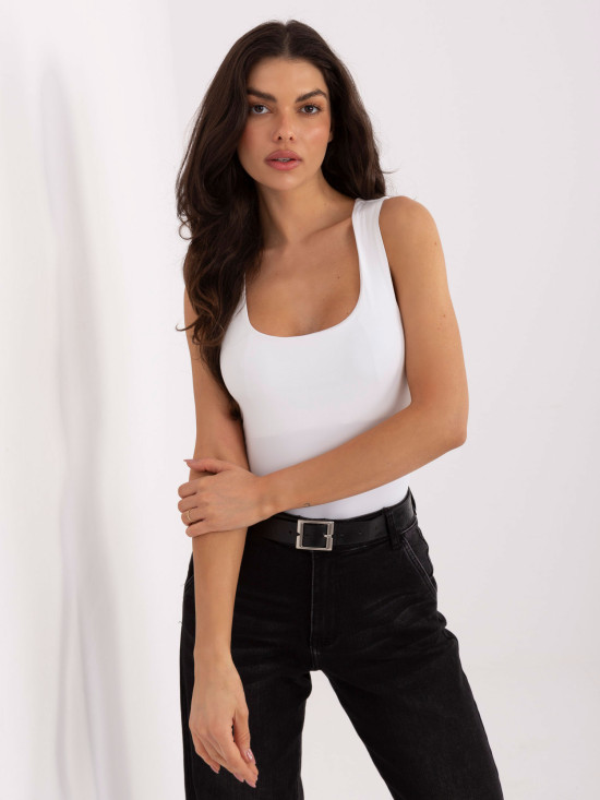 Fehér, ujjatlan, sima top