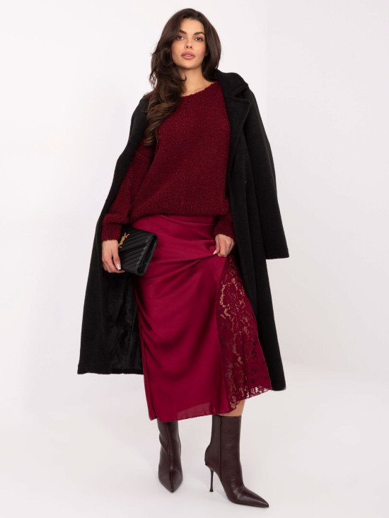 Elegáns borvörös színű midi szoknya csipkével