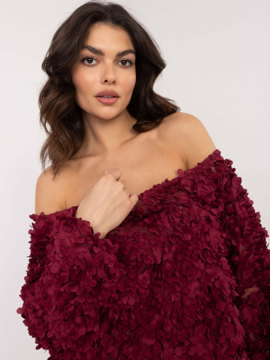 Elegáns bordó színű off-shoulder blúz