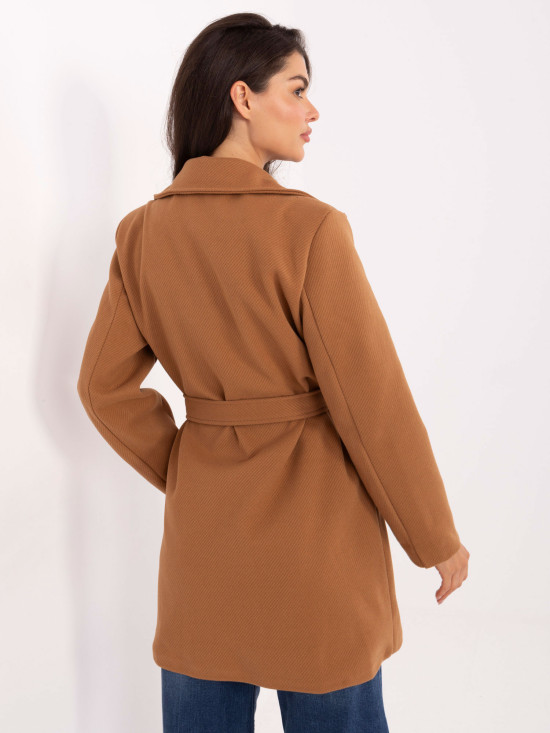 Elegáns átmeneti kabát camel színben