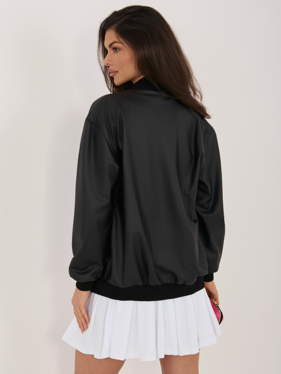 Fekete átmeneti műbőr dzseki állógallérral