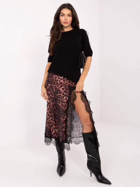 Fekete színű rövid ujjú pulóver kerek nyakkivágással