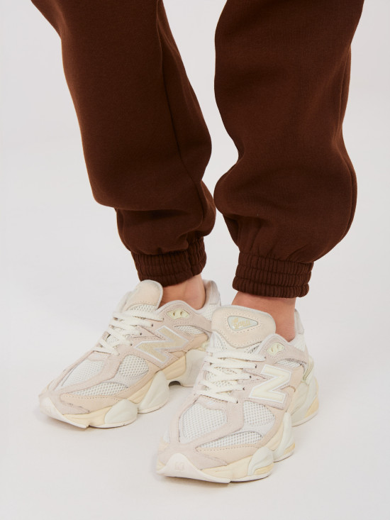 Női magas derekú melegítőnadrág, barna színű