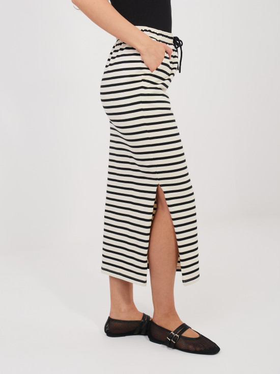 Bézs csíkos midi szoknya zsebekkel