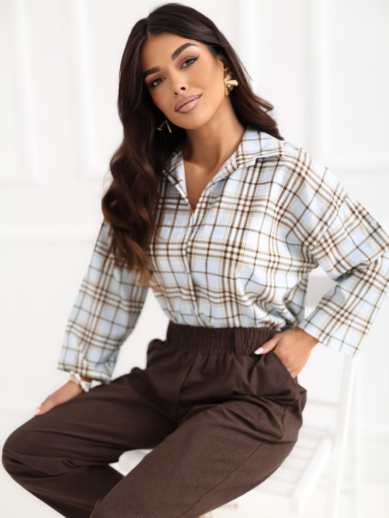 Világoskék színű kockás ing