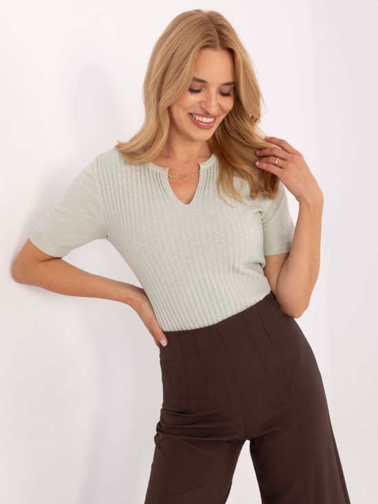 Elegáns pisztáciaszínű pulóver