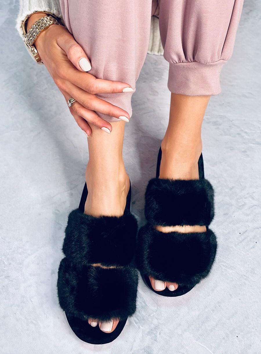 Fekete színű női szőrme papucs