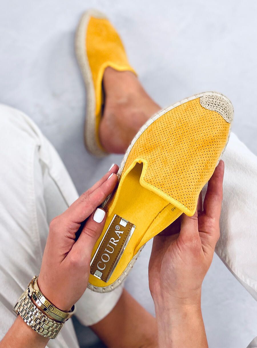 Sárga színű espadrilles cipő nyitott sarokkal