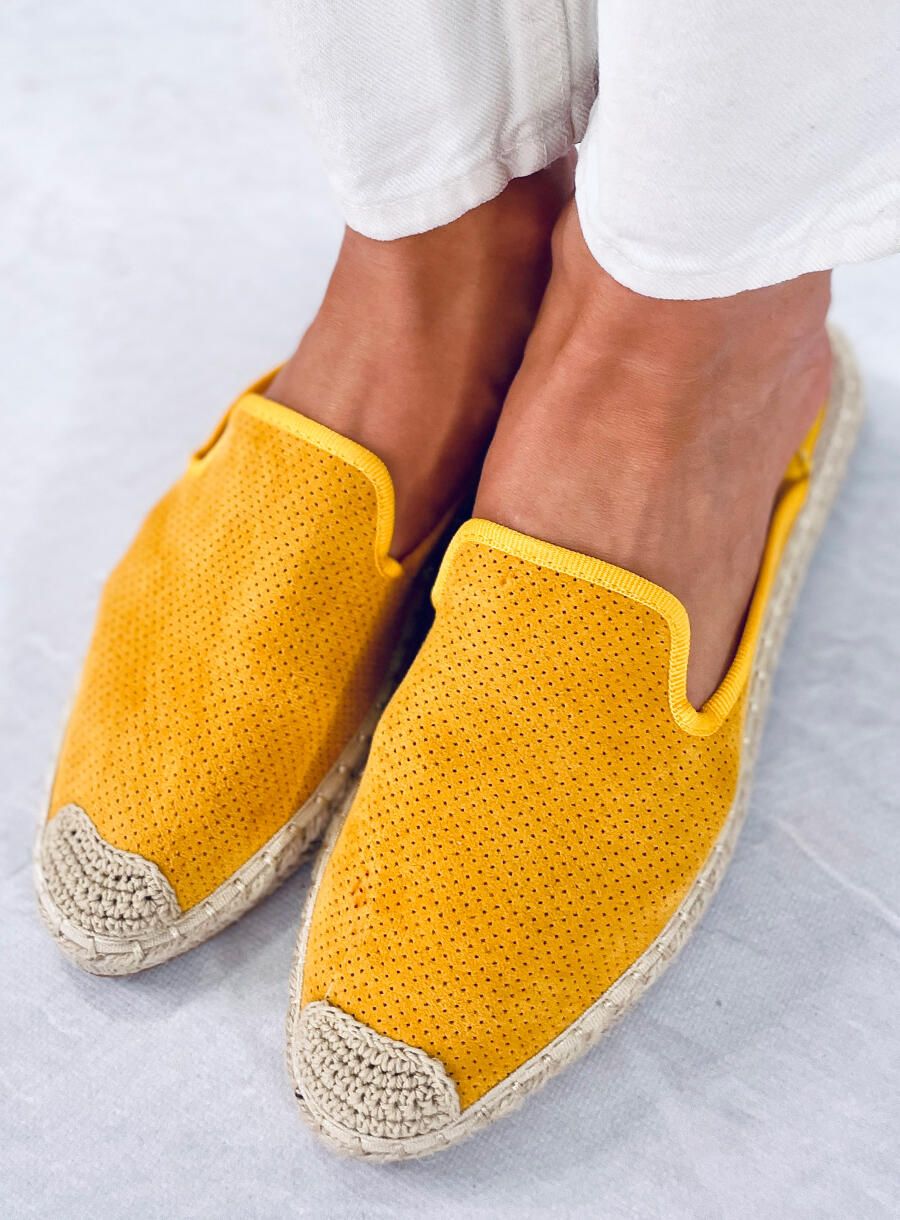 Sárga színű espadrilles cipő nyitott sarokkal