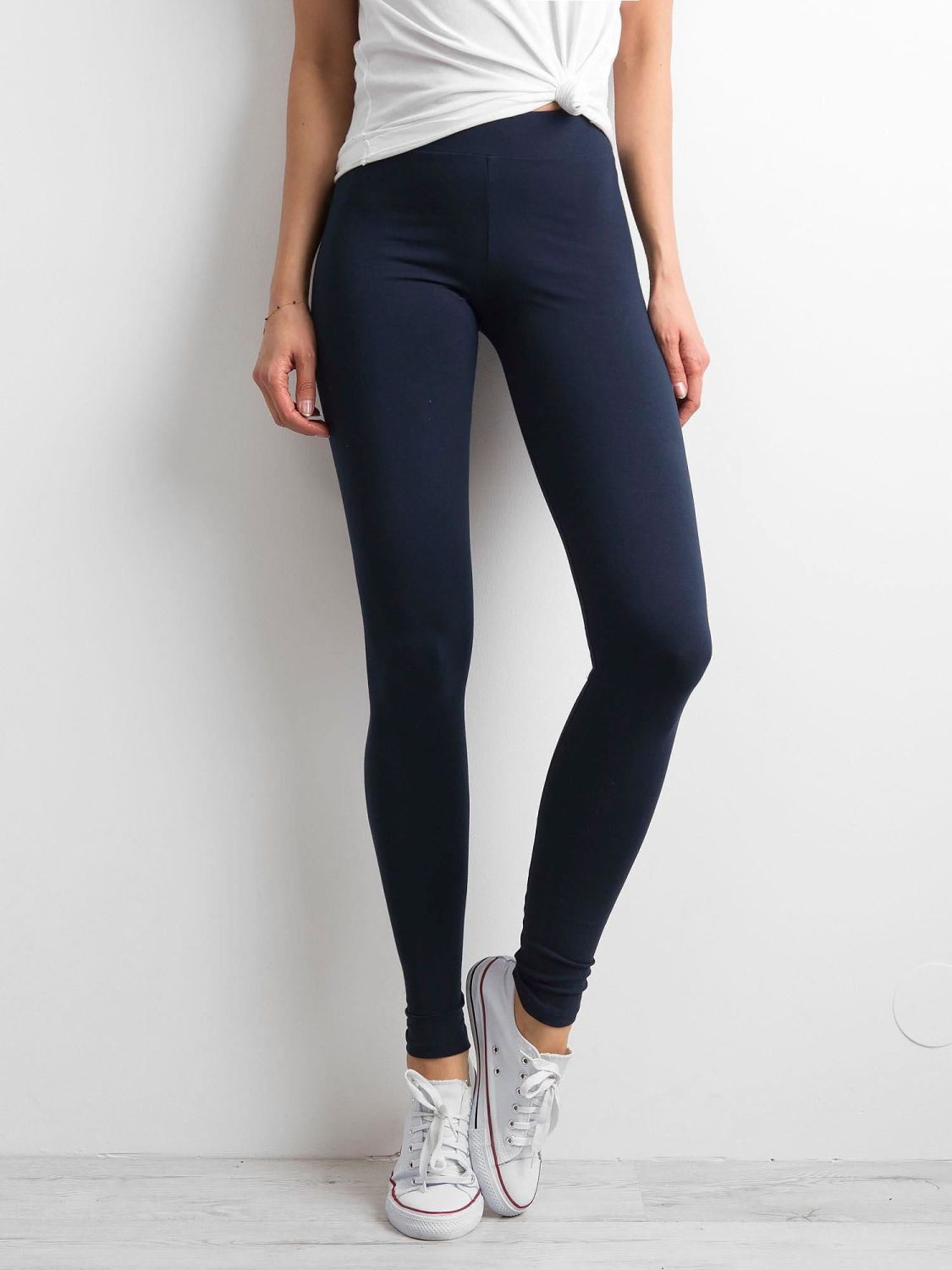 Sötétkék színű basic leggings