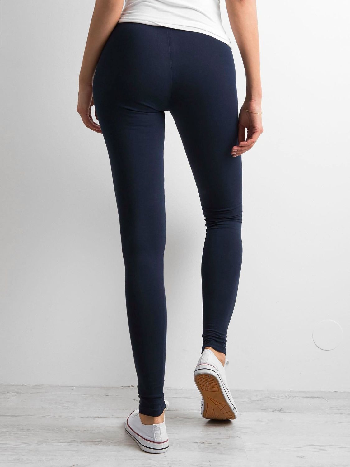 Sötétkék színű basic leggings
