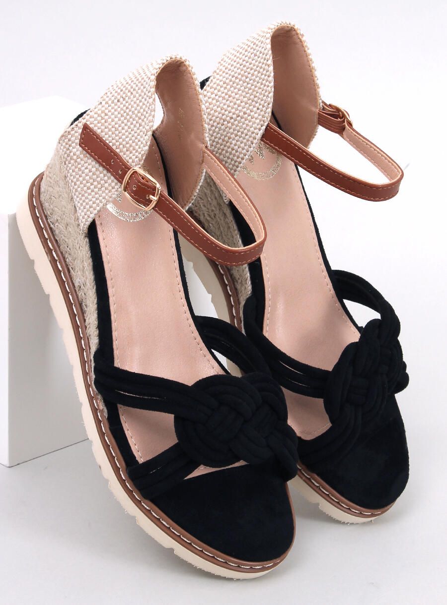 Női velúr espadrilles szandál sarokkal - fekete színű