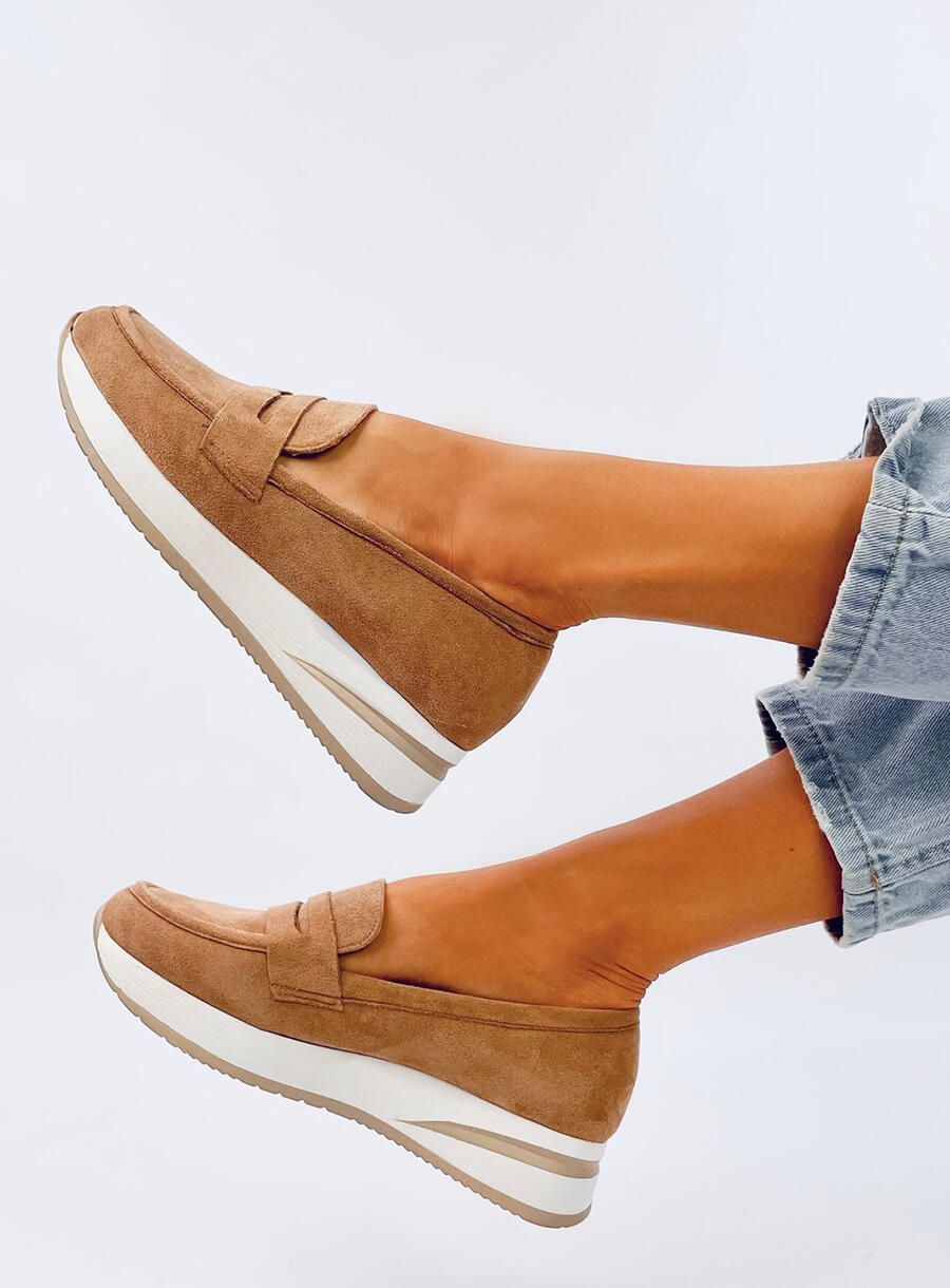 Női mokaszin sportos kivitelben - barna színű