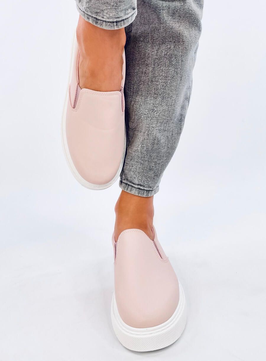 Slip-on női tornacipő - világos rózsaszínű