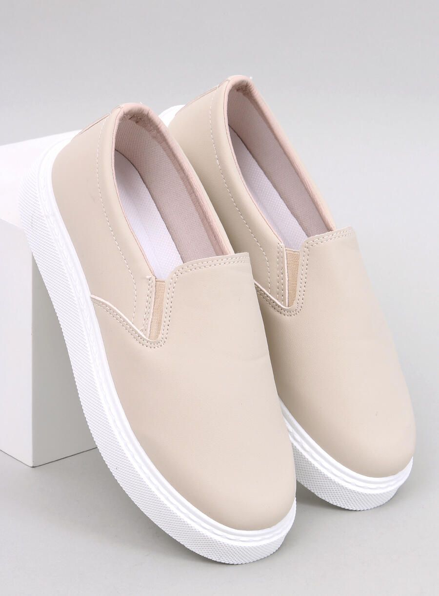 Slip-on női tornacipő - bézs színű
