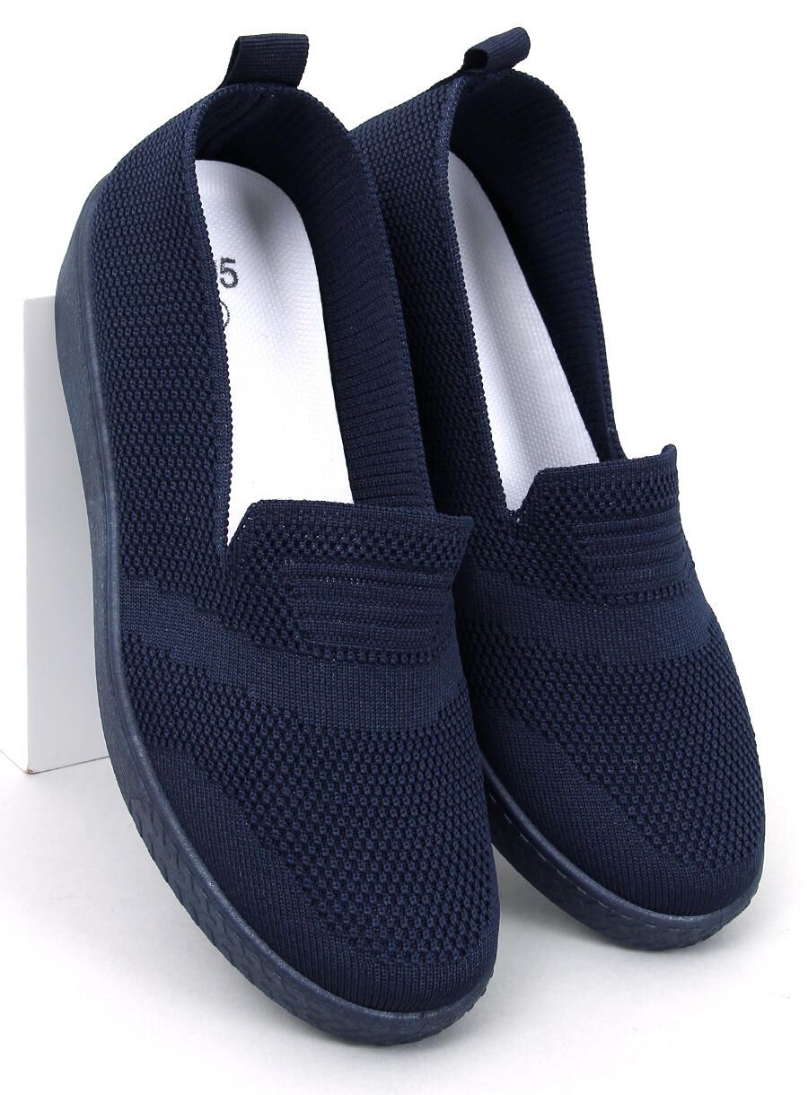 Emelt slip-on tornacipő - sötétkék színű