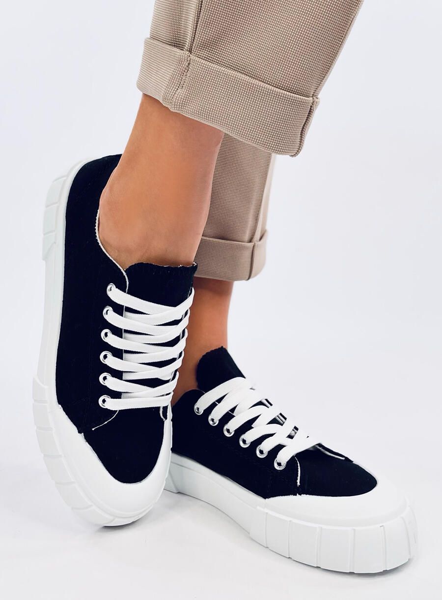 Fekete színű vászon női tornacipő