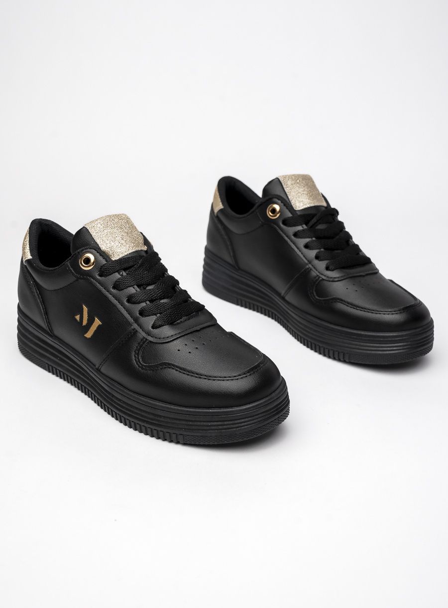 Tornacipő SASHA fekete/aranyszínű