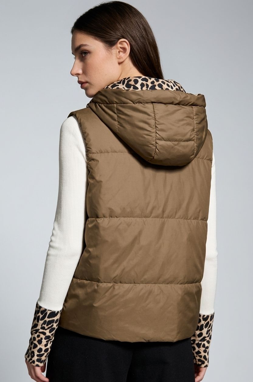 Kifordítható  leopárdmintás mellény - barna színű