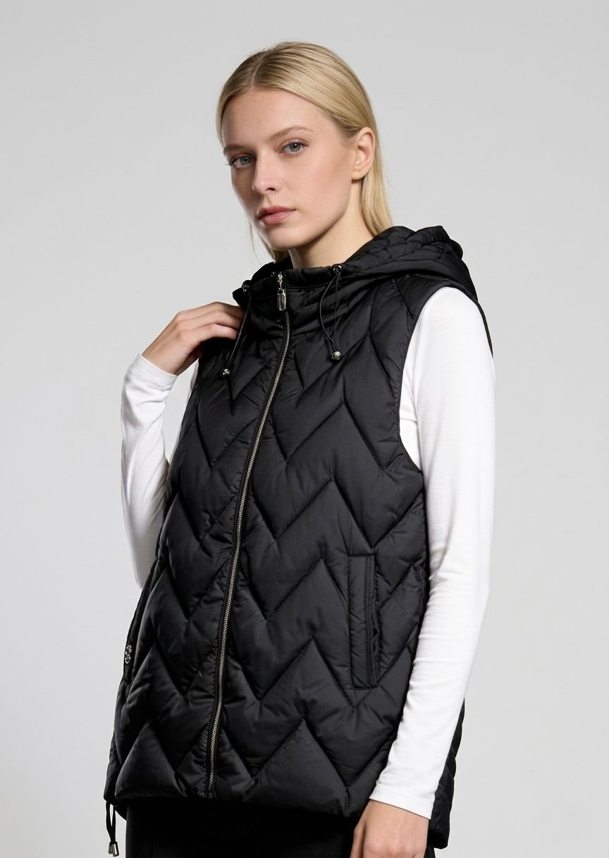 Fekete színű hosszított mellény