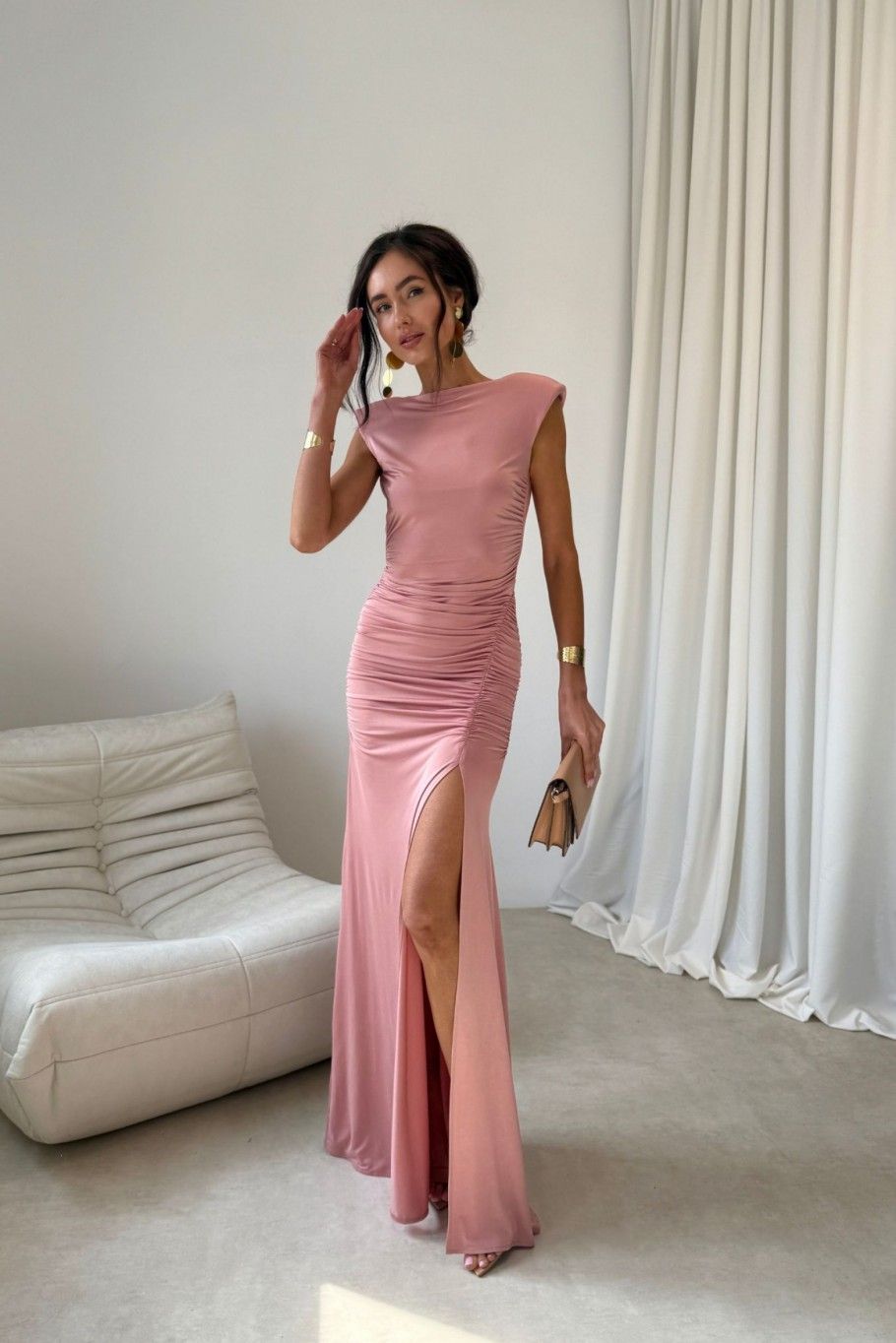 Aurelia – rózsaszínű maxi ruha