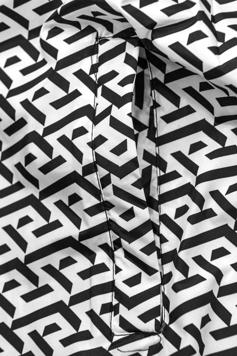 Piros színű könnyű kifordítható dzseki