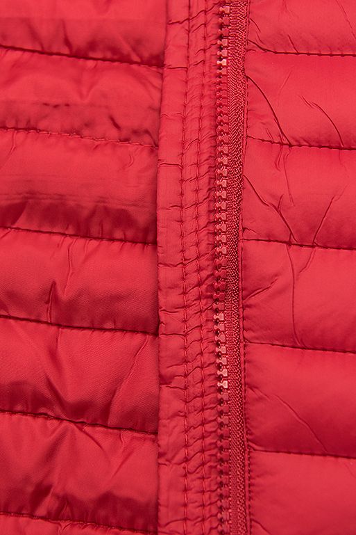 Piros színű steppelt átmeneti dzseki